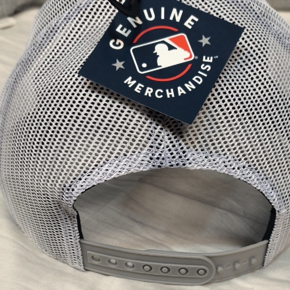 Pirates Baseball Cap - Picture 4 of 7